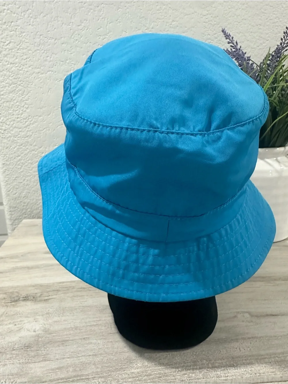Universal Studios Neon Blue Retro Throwback Logo 30th Anniversary Bucket Hat